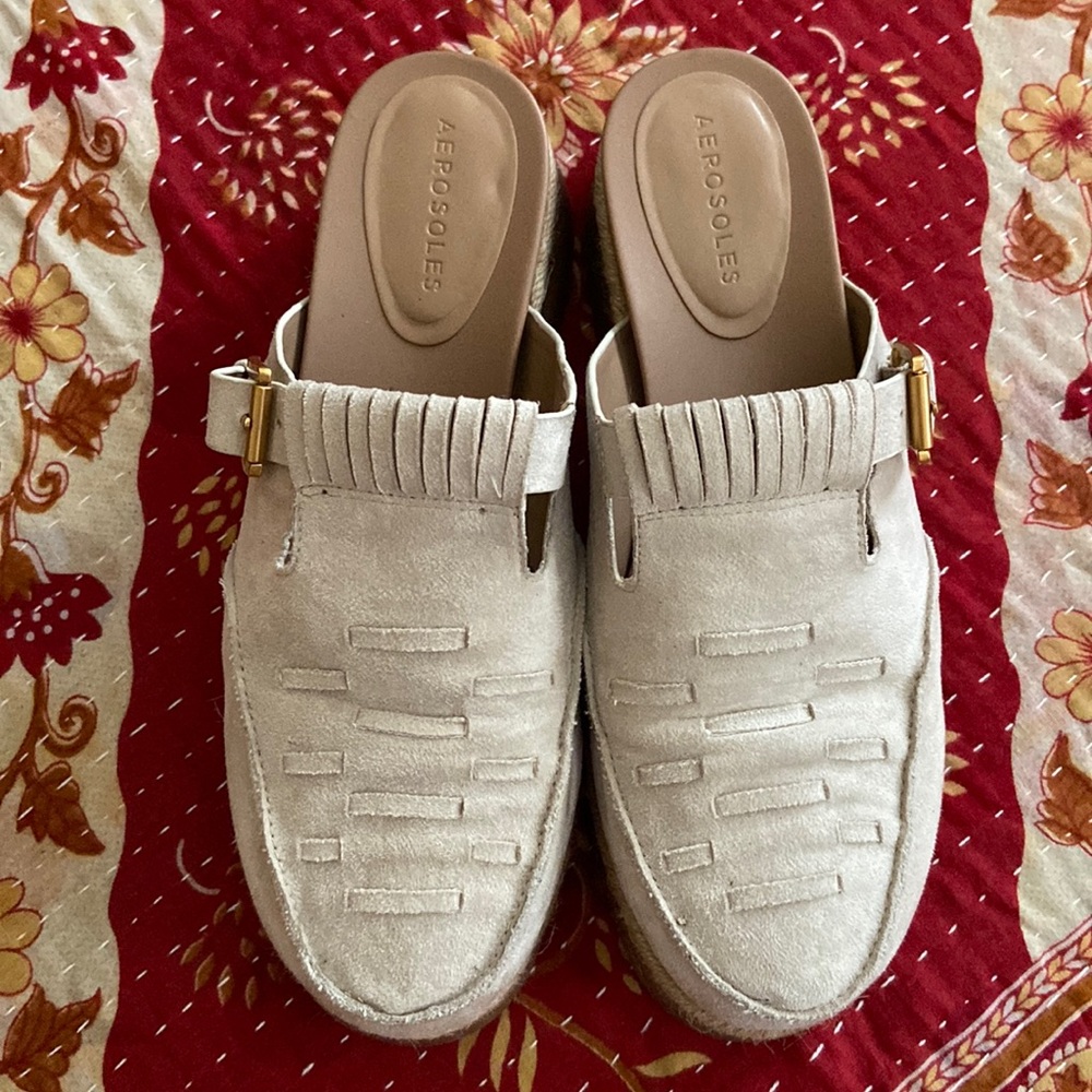 Aerosoles Wyoming slides in Stone Taupe